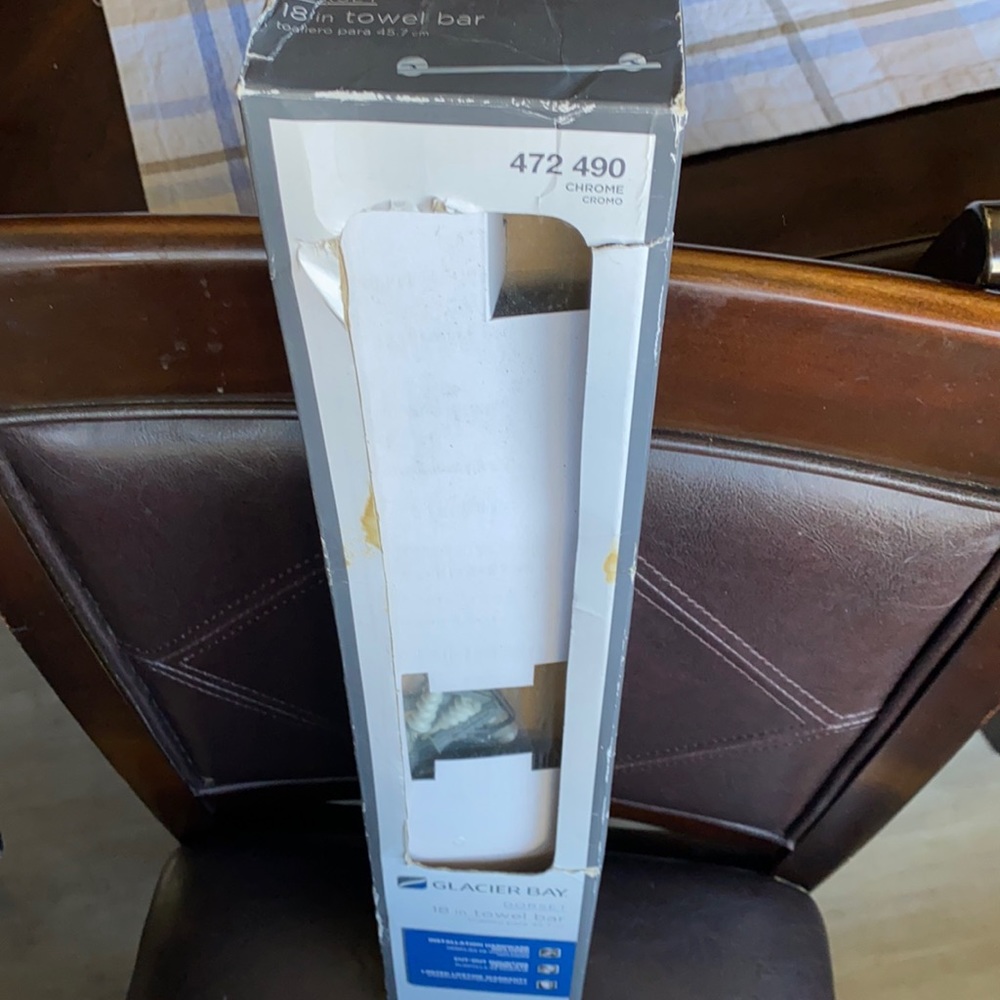 18 inch towel bar. New still in box